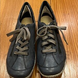 Remonte Black Leather Shoes